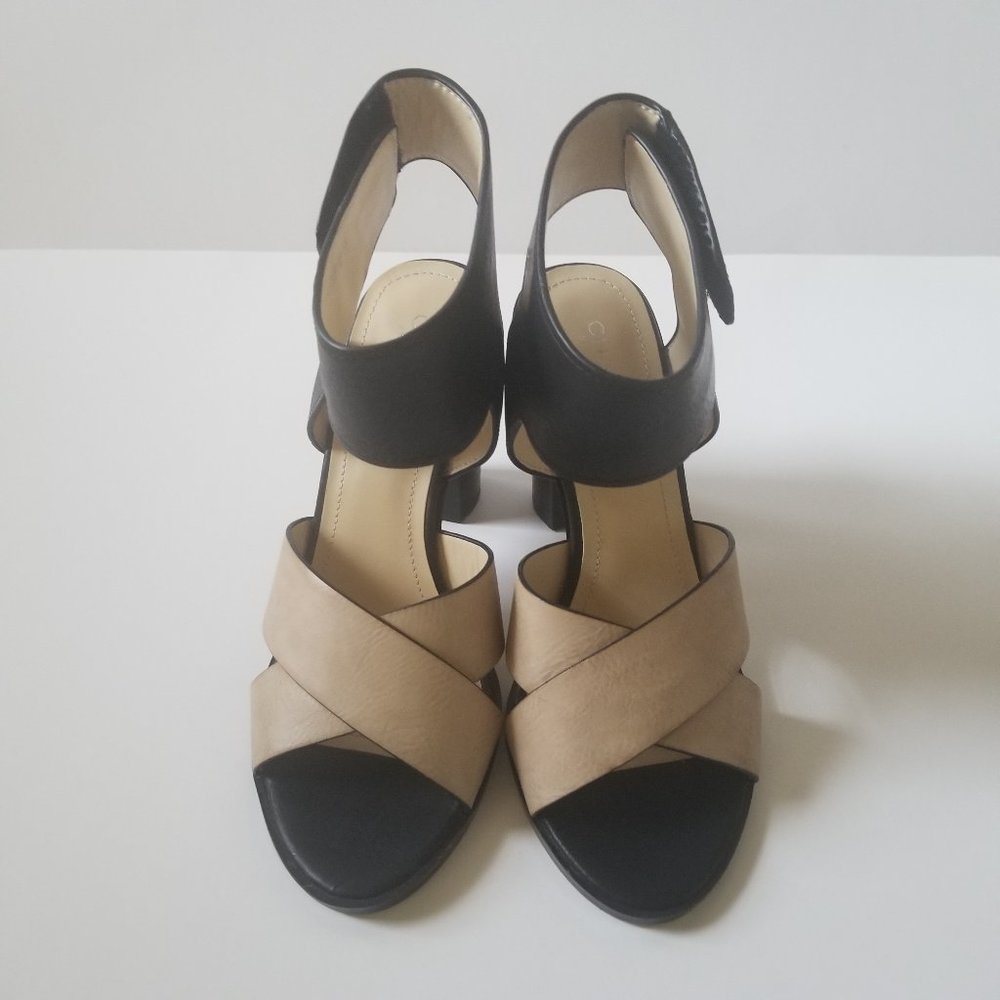 Charles David Black and Tan Peep Toe Platform Heel Sandal size 7